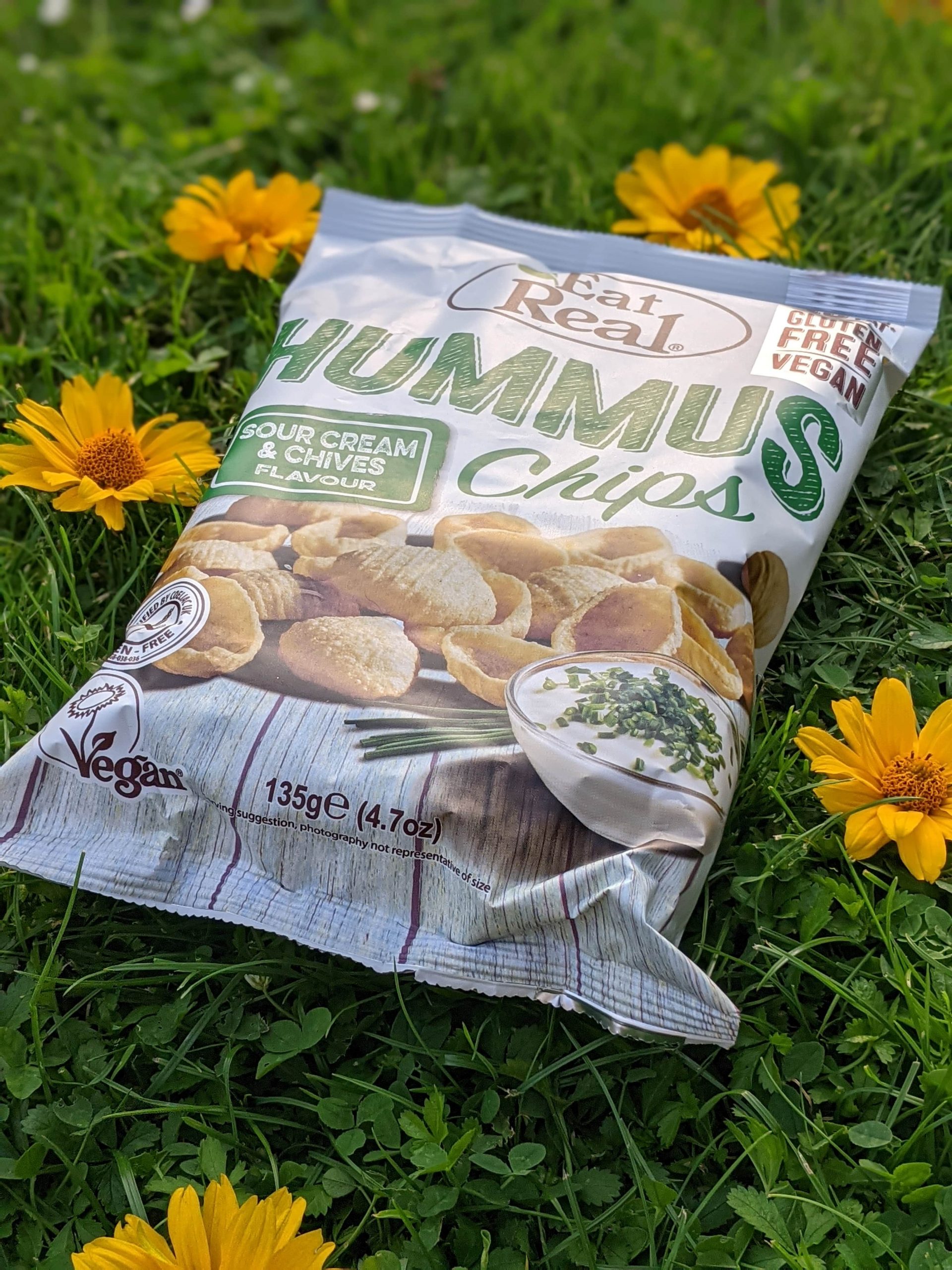 EAT REAL Hummus Chips Sour Cream Schnittlauch